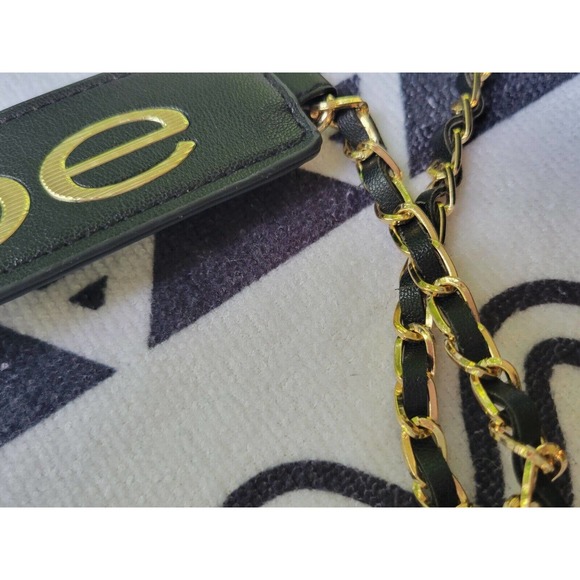 NWT bebe WYATT V-FLAP SHOULDER BAG. Mini. Black With Gold Hardware - Picture 7 of 12